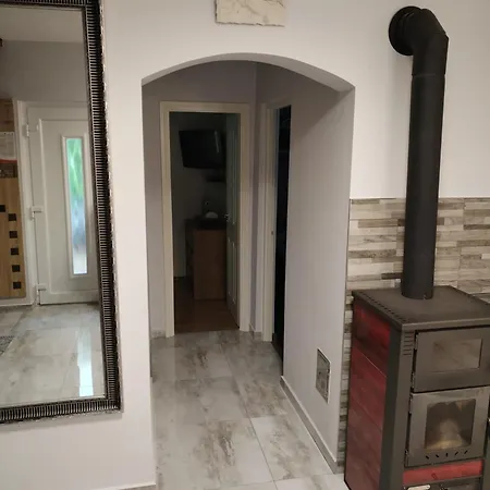 Apartment Victorio Vendeghaz *